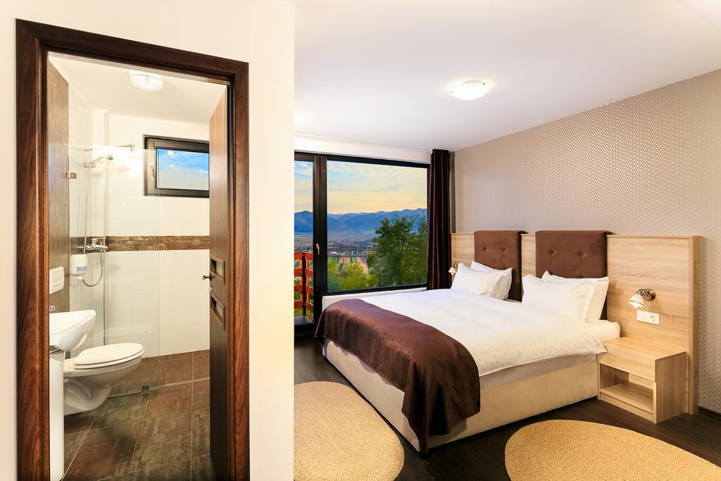 Domeniul Salgo Hotell Orlat Exteriör bild