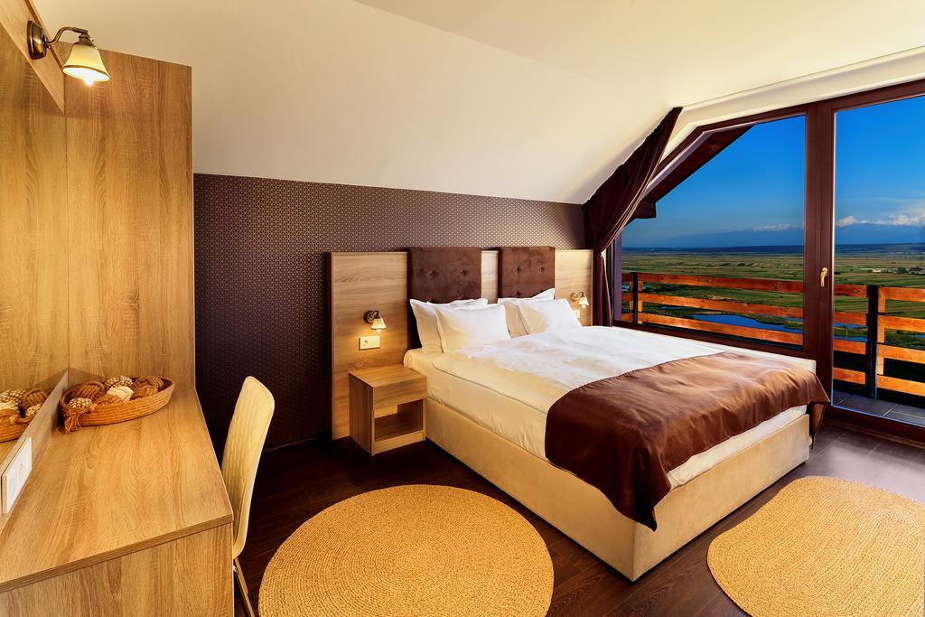 Domeniul Salgo Hotell Orlat Exteriör bild